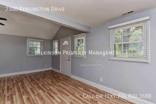 Building Photo - 2300 Kensington Dr