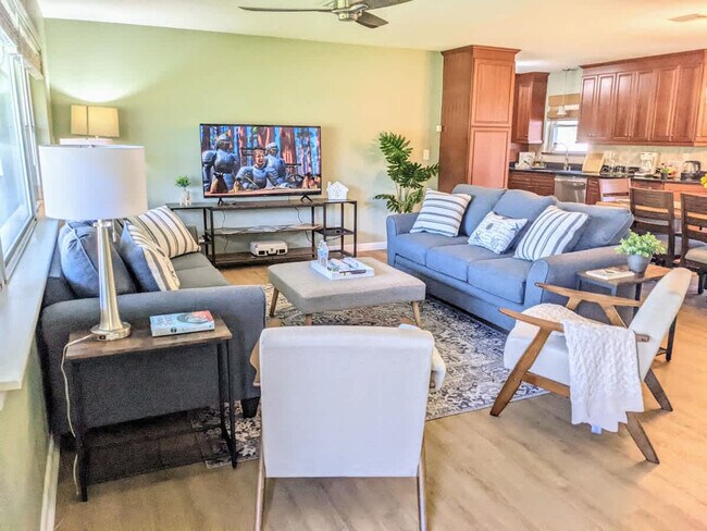 Building Photo - 6206 Carranza Dr
