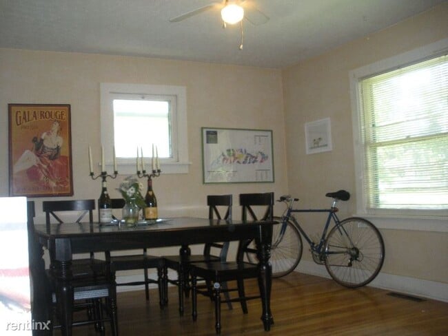 Building Photo - 2 br, 1 bath Apartment - 420 E Elizabeth St