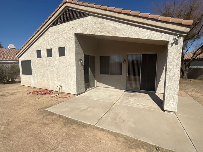 Building Photo - The Lakes at Castle Rocks Gated Community ...