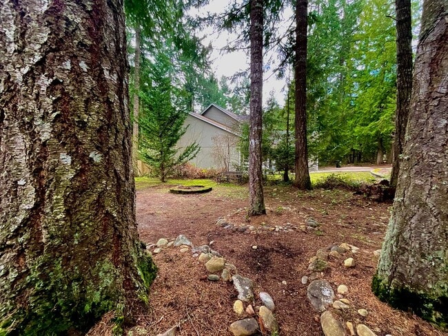 Building Photo - Beautiful 3 Bedroom, 2.5 Bath Home in Gated Clearwood Community!