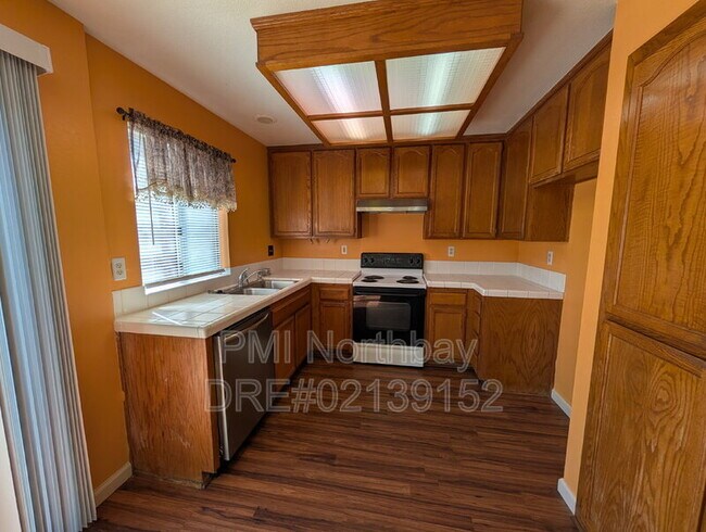Building Photo - 317 Ridgecrest Cir