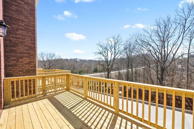 Building Photo - 500 Peachers Mill Rd
