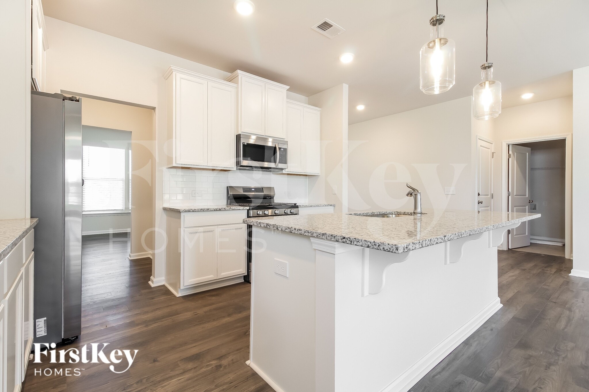 Building Photo - 425 Yoshino Cherry Dr