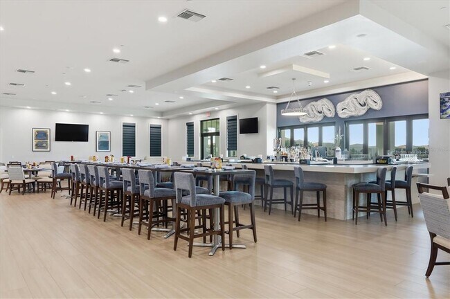 Building Photo - 14050 Heritage Landing Blvd