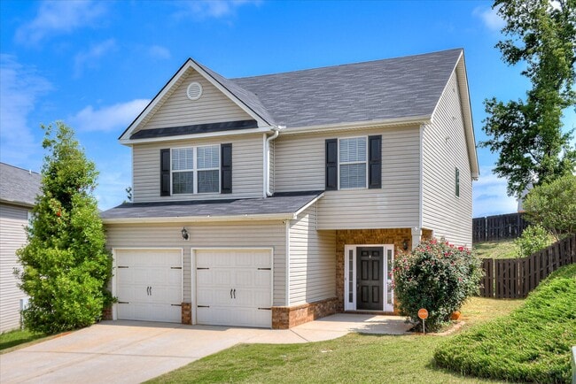 Building Photo - 476 Lory Ln