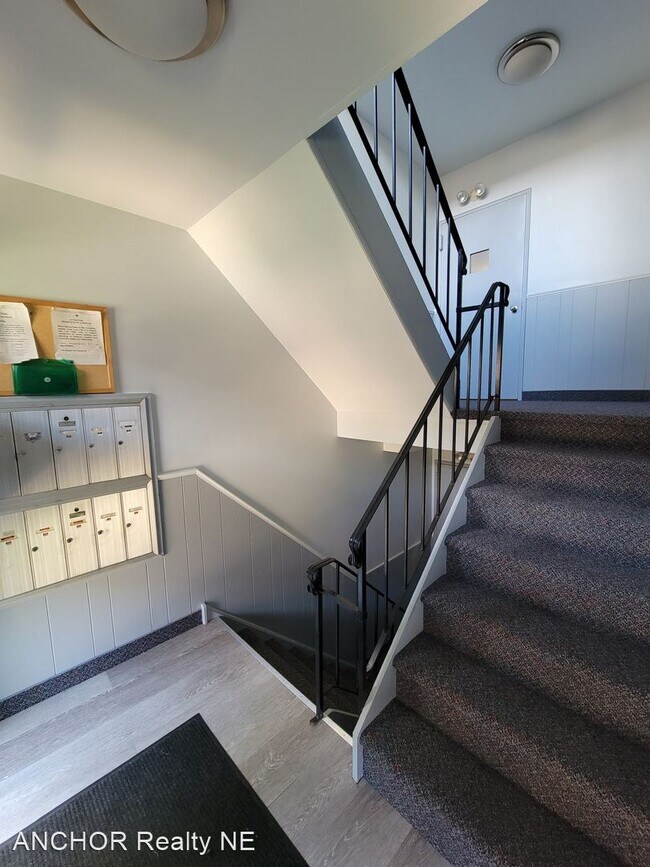 Building Photo - 2 br, 1 bath House - 50-103 Delaire Landin...