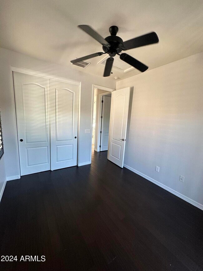Building Photo - 2251 E Azalea Dr