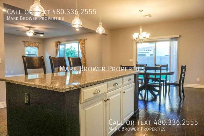 Building Photo - 3016 E Shannon St