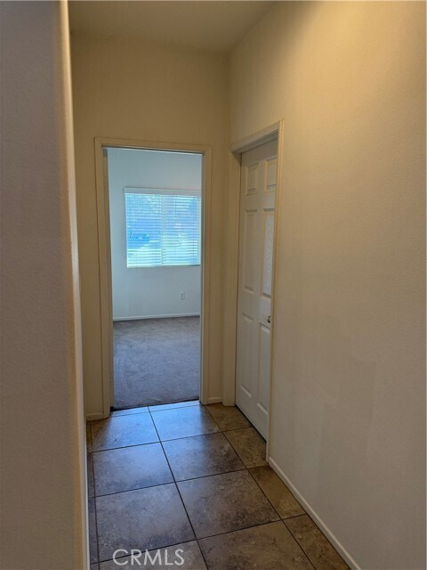 Building Photo - 6840 Sunsight Wy