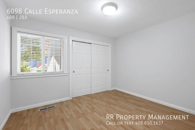 Building Photo - 6098 Cll Esperanza