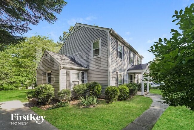 Building Photo - 9306 Covedale Dr