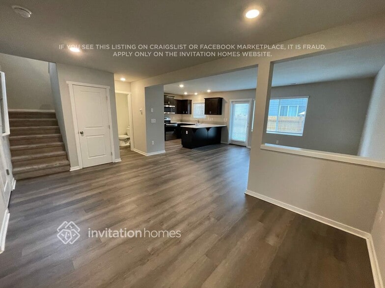 Building Photo - 18409 110th Ave E