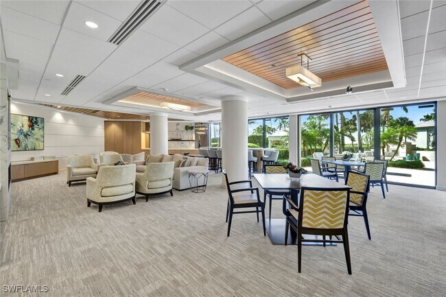 Building Photo - 4551 Gulf Shore Blvd N