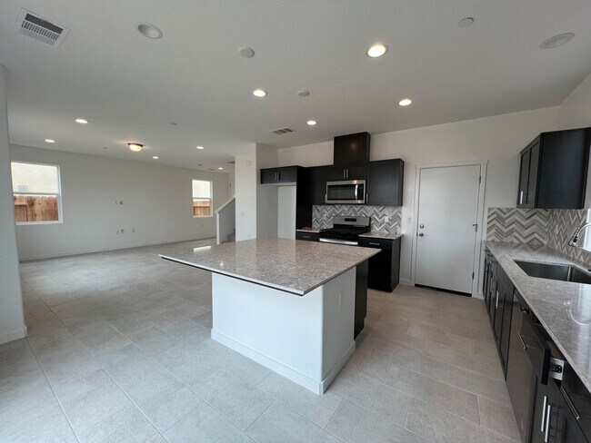 Building Photo - Price reduced!!! Be the first to live in t...