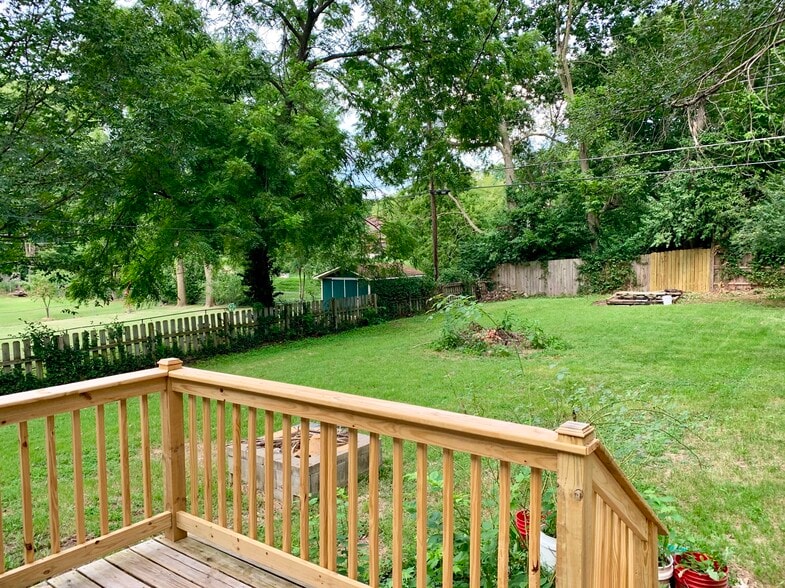 Back Deck and Fenced Yard - 3166 S Parkview Ave