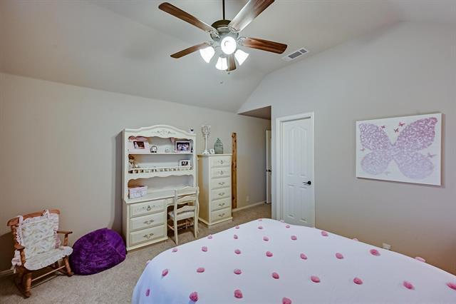 Building Photo - 3120 Pampa