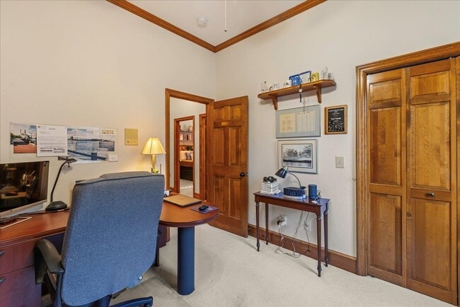 Building Photo - 9027 Winged Foot Dr