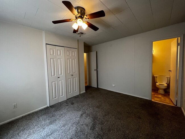 Building Photo - 3 Bedroom, 1.5 Bathroom, Brick Home with y...