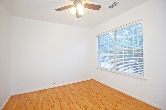 Building Photo - 17627 S Summit Canyon Dr