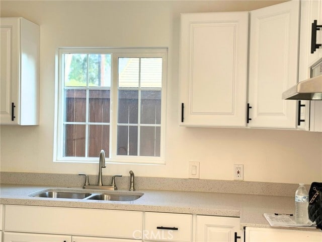 Building Photo - 204 S Starglen Dr