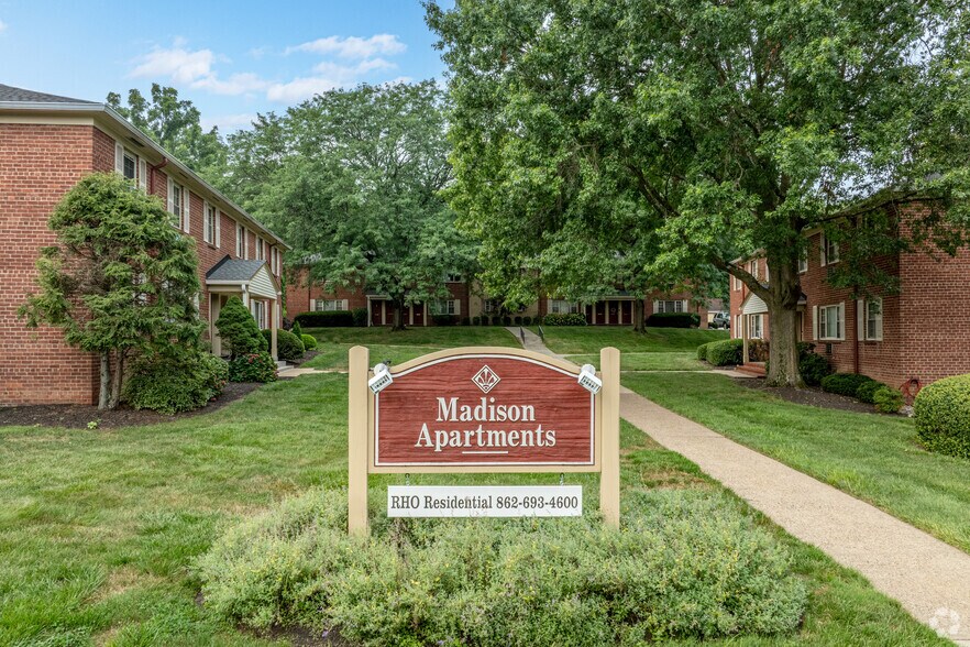 Building Photo - Madison Apartments