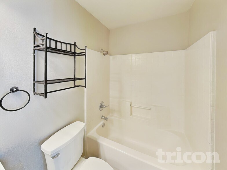 Building Photo - 331 Judith Ann Ct