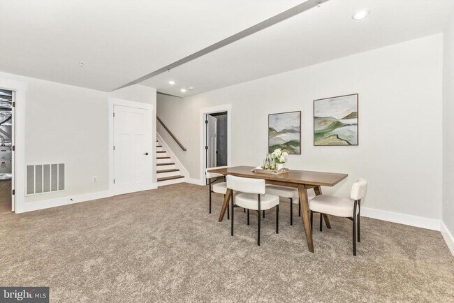 Building Photo - 1199 Hoods Mill Rd