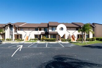 Building Photo - Ideal Sarasota Location!