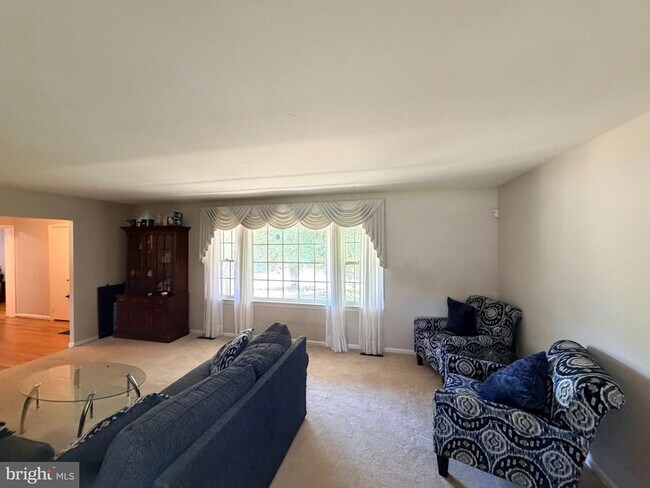 Building Photo - 2732 Alfred Cir