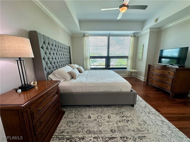 Building Photo - 9115 Strada Pl