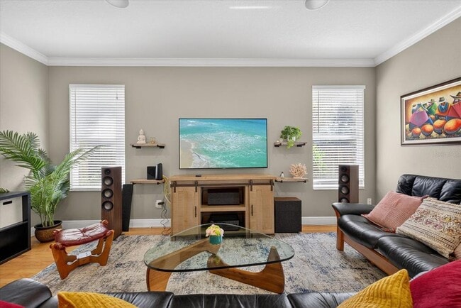 Building Photo - 11115 Avery Oaks Dr