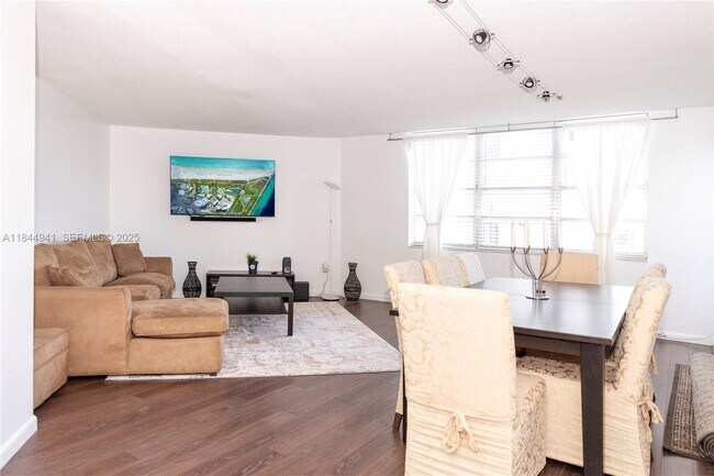 Building Photo - 2750 NE 183rd St