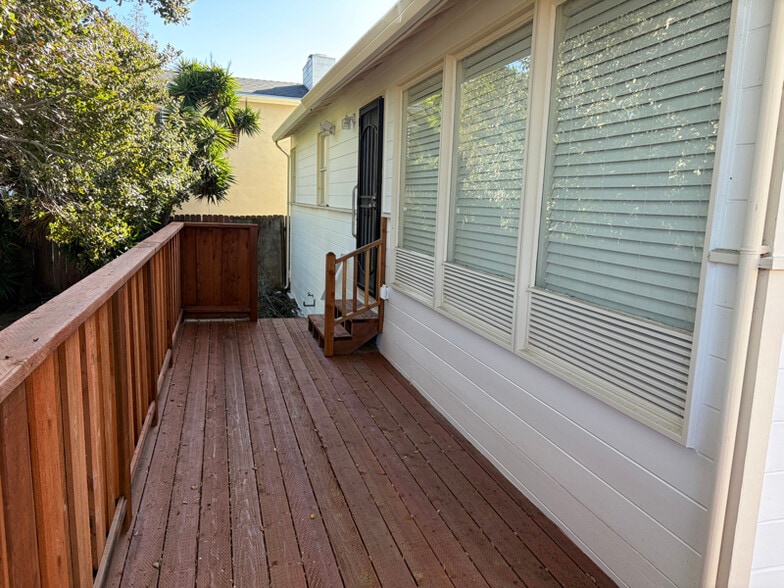 Building Photo - 1746 E St