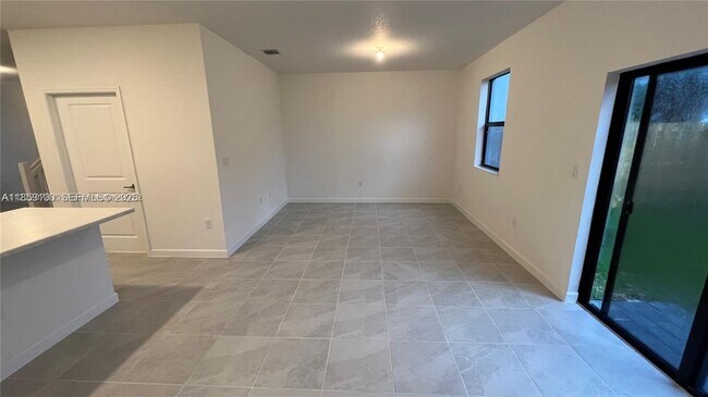 Building Photo - 28704 SW 134th Ct