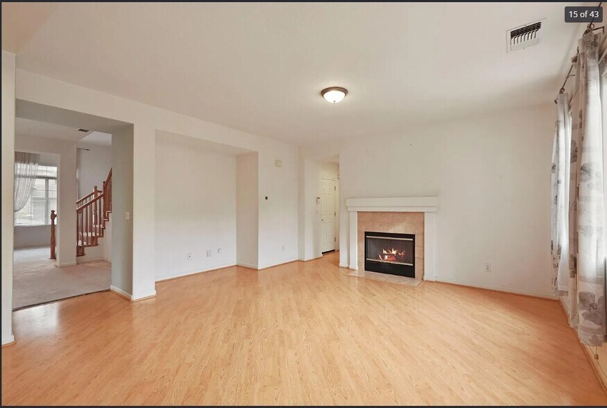 Building Photo - 748 Iberis Way