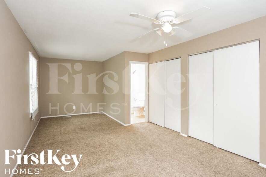 Building Photo - 1290 Washington St