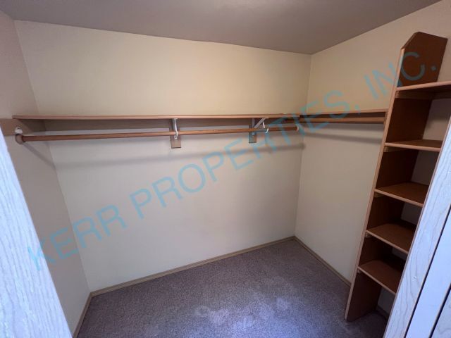 Building Photo - 1 Bd / 1.5 Bth - Skylight - Gas Fireplace ...