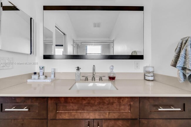 Building Photo - 10731 NW 14th St