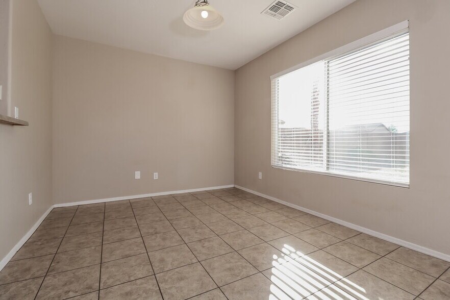 Building Photo - 22553 W Desert Bloom St