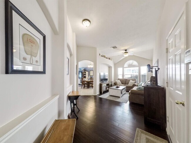 Building Photo - 5718 Indigo Trails Dr