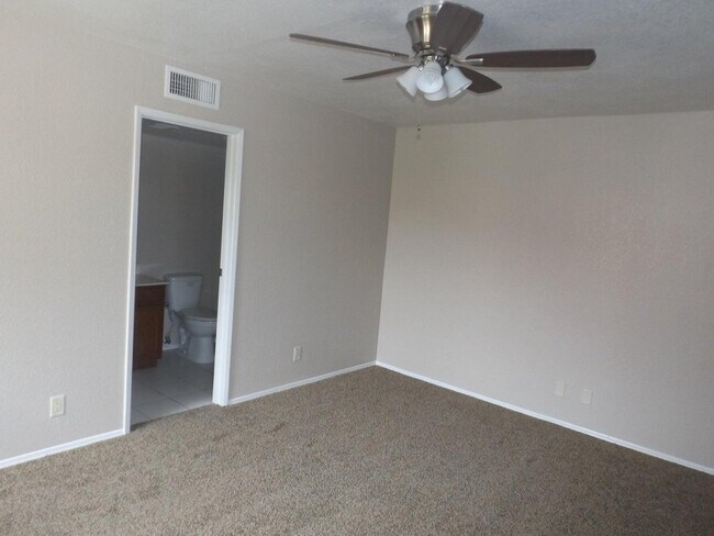 Building Photo - 7770 N 20th Ave