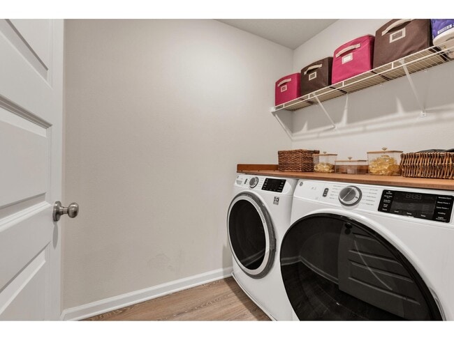 Building Photo - 6726 Sarah Ann Way