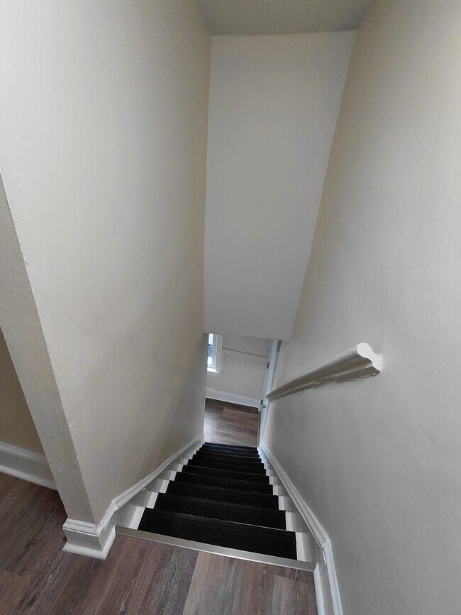 Building Photo - South Main Apartments