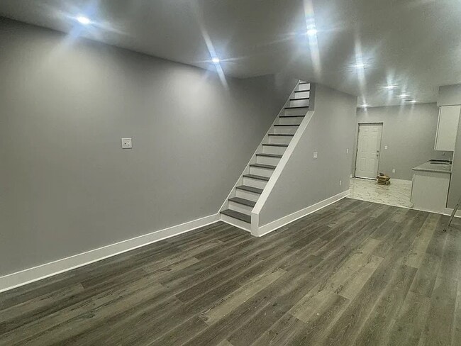 Building Photo - 1516 N Conestoga St