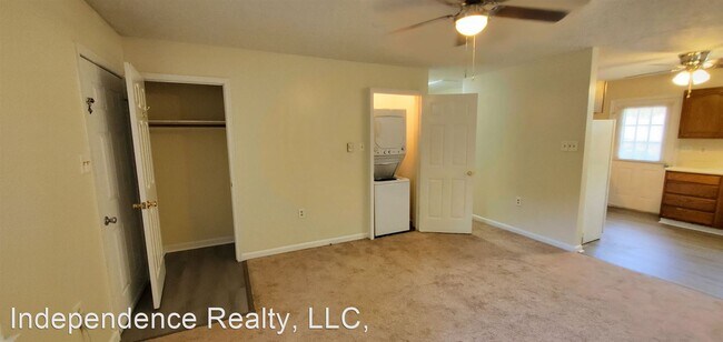 Building Photo - 2 br, 1 bath House - 89 Toll House Rd