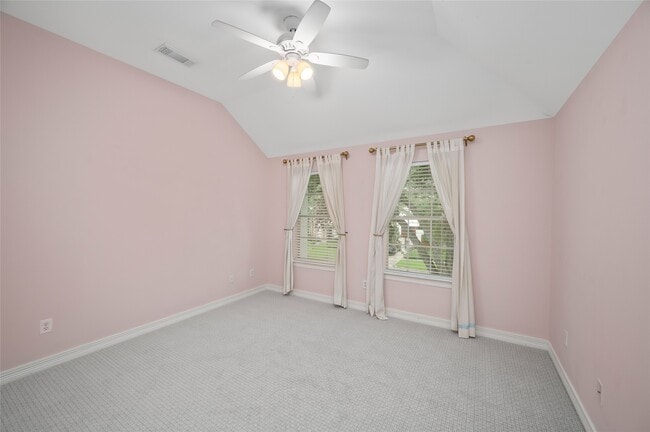 Building Photo - 4006 Chatham Ln