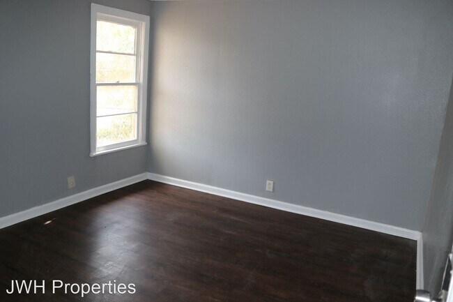 Building Photo - 3 br, 1 bath House - 3203 Wagner St