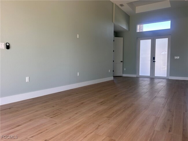 Building Photo - 1808 SE 1st Terrace