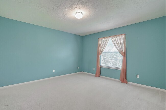 Building Photo - 2803 Norwood Hills Dr